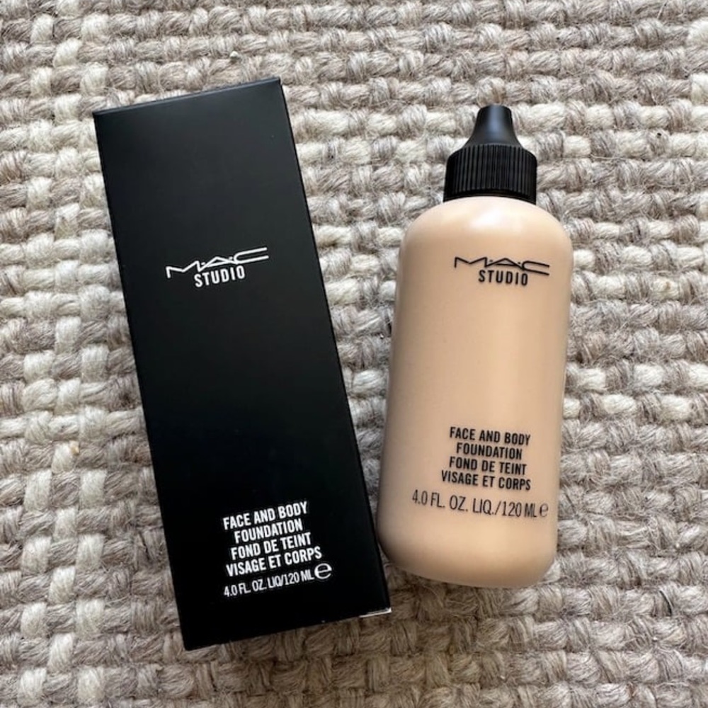 MAC Face and Body Jumbo C2 ORIGINAL FORMULA